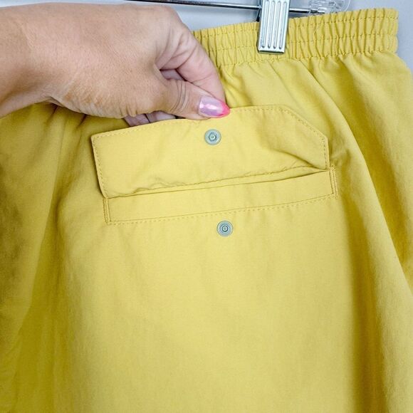 PATAGONIA | NEW Baggies 5” Inseam Shorts in Surfboard Yellow Men’s Size XX-Large - Picture 9 of 10
